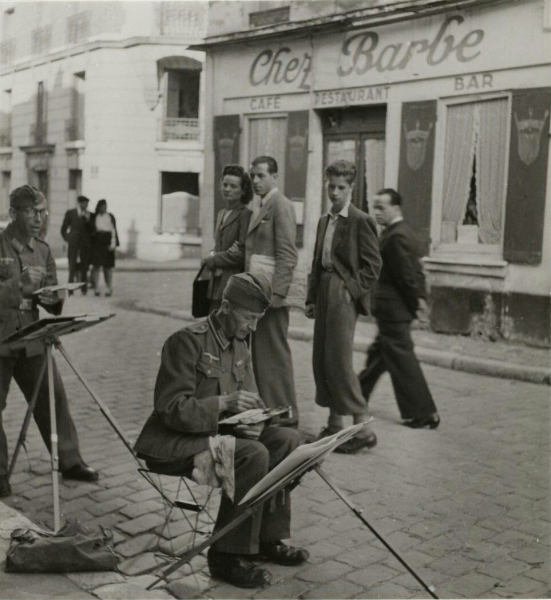Немецкие солдаты на улице Мон-Сени, Париж, 1940 год.
Больше..0