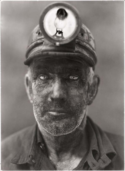 Портрет шахтера в Омаре, Западная Виргиния, 1938 год.
Больше..0