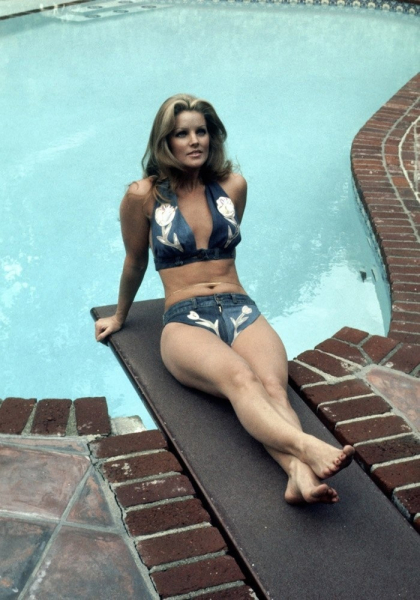 Priscilla Presley by Ron Galella, Beverly Hills '1975
..1