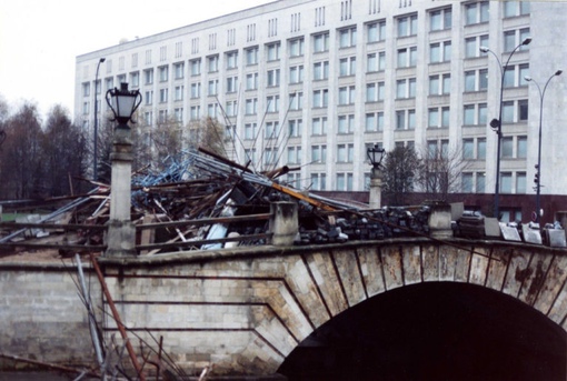 Протестная Москва 1991 год.
..9