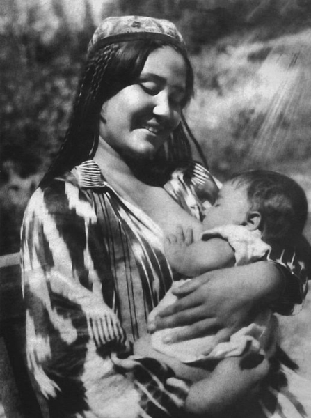 «Узбекская мадонна».Узбекская ССР , 1930-ые. 

Это фото Макса..0