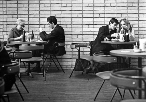 «В пивной. » Москва, 1970-ые . 

Автор фото : Игор Виноградов.
Больше..0