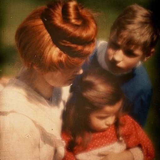 Автохромные снимки Генриха Кюна, начало 20 века.
Больше..7