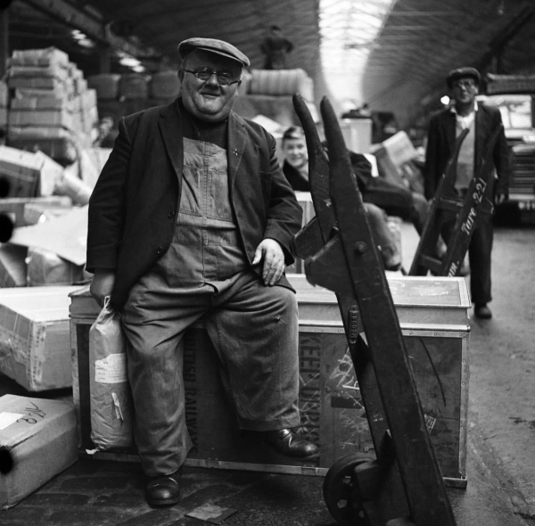 Белфаст и его обитатели, Северная Ирландия, 1960-е.
Больше..4