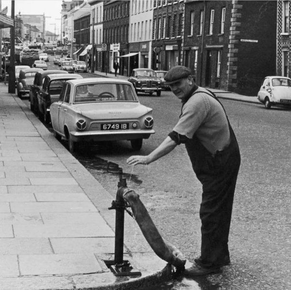 Белфаст и его обитатели, Северная Ирландия, 1960-е.
Больше..7