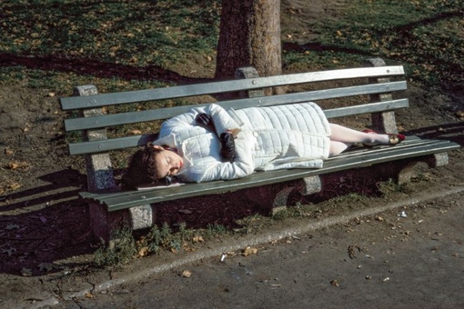 Яркие кодахромные фотографии Нью-Йорка 1960-х годов.
Фотограф: Tod..1