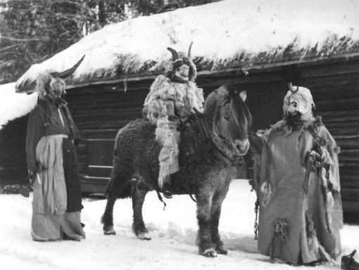 Юлебукк( рождественский козел ), норвежская рождественская..0