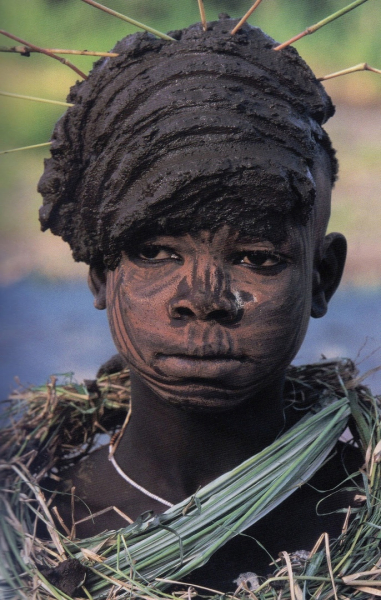 Натуральная мода из долины Омо в Эфиопии
Больше исторических..3