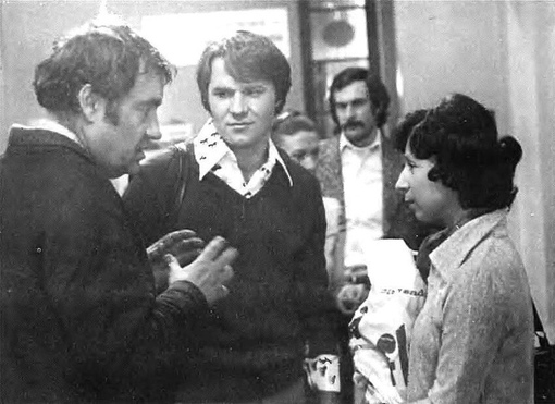 История создания этого фильма началась со сценария к пьесе в 1971..6