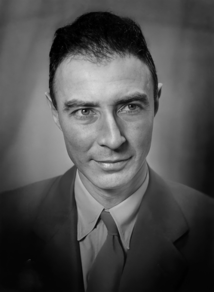 Юлиус Роберт Оппенгеймер (1944). Американский физик-теоретик и..0