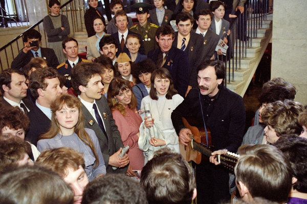 Боярский в самом расцвете сил, XX съезд Ленинского комсомола, 1987..0