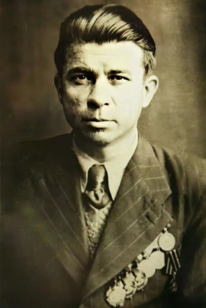 15 января 111 лет назад в Одессе родился Александр Маринеско, в..0