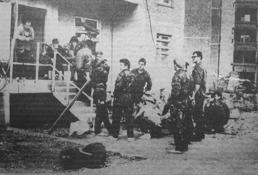 23 июня  1992 года 700 бывших воинов-афганцев захватили почти 400..0