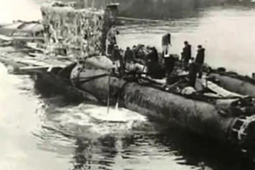 27 января 1961 года в Баренцевом море исчезла советская подводная..0