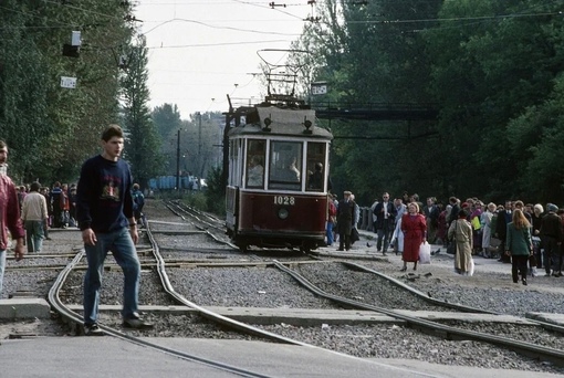 Будничная повседневность . Санкт-Петербург , 1994 г .

Мы в ТГ..0