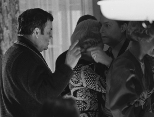 Фотографии со съемок фильма «Служебный роман», 1976 год.

Мы в ТГ..5