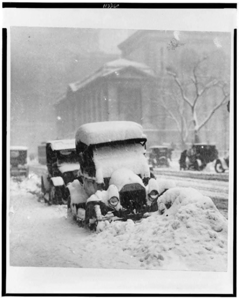 Нью-Йорк в 1917 году.

Мы в ТГ..0