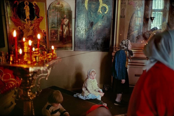 Путешествие по Москве фотографа Harry Gruyaert, 1989 год.

Harry Gruyaert родом..2