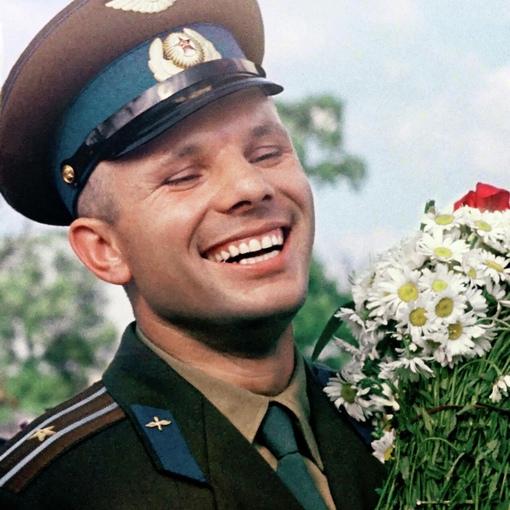 9 марта 1934 года родился Юрий Гагарин — человек, который первым в..4