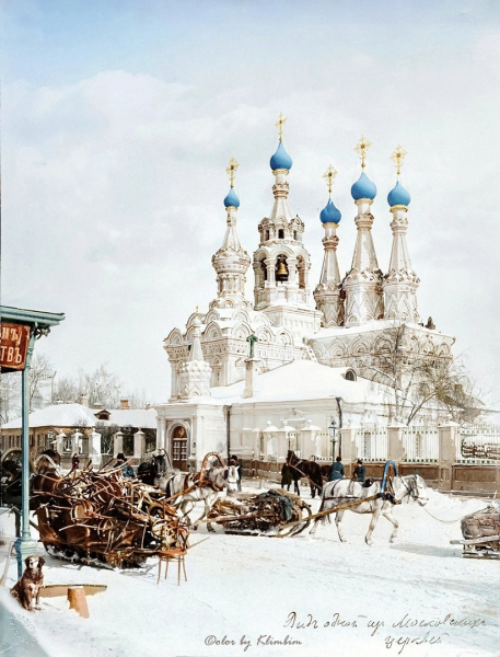 Церковь Рождества Богородицы в Путинках, колоризированное фото,..0