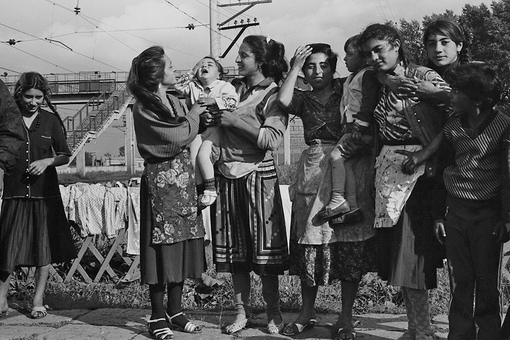 Цыганский табор на станции Спиченково в Кемеровской области, 1988..4