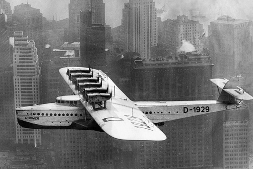 Гигантская летающая пассажирская лодка «Дорнье», 1930..0