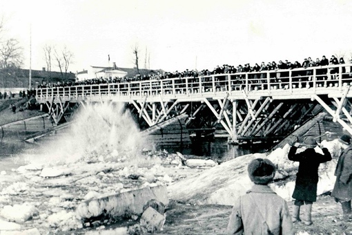 Ледоход на реке Каменке, 1941 год, Владимирская область, Суздаль...0
