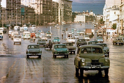 Москва. 
Садовая-Сухаревская улица...0