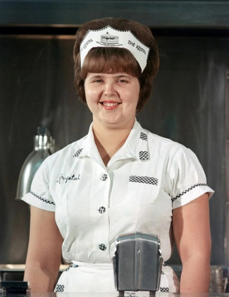 Официантки ресторана Krystal, 1964г. 

Рестораны Krystal быстрого питания,..1