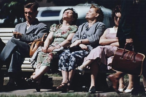Солнечные ванны . Москва , 1958 г . 

Автор фото : Дмитрий..0