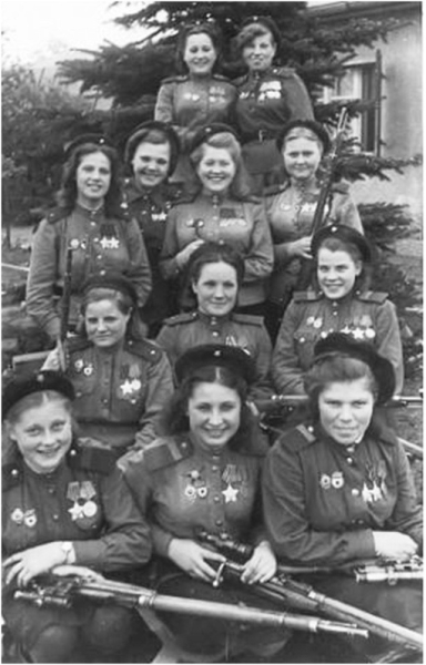 Советские снайперы 3-й ударной армии. Германия , 1945 г .

Мы в ТГ..0
