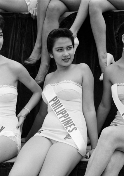 Участницы одного из первых конкурсов «Мисс Вселенная», США, 1952..4