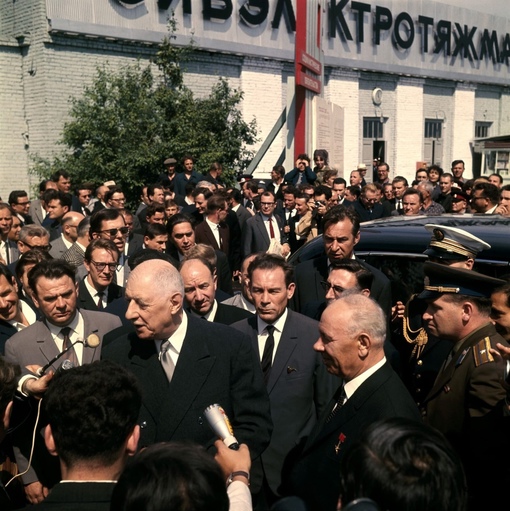 Визит Шарля де Голля в СССР , 1966 год .

Мы в ТГ..5