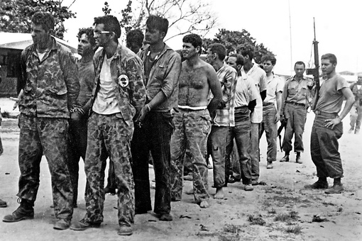 17 апреля 1961 года - на Кубе вступила в решающую стадию..0