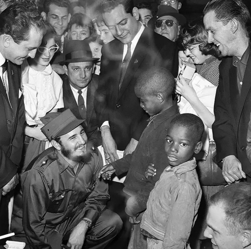 Фидель Кастро во время официального визита в США, 1959..5