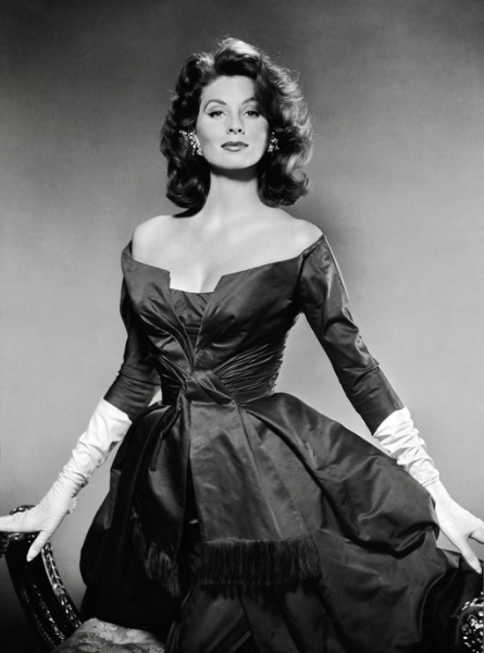 Модель и актриса Сьюзи Паркер, около 1959..0
