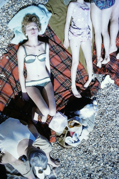 На пляже — Портсмут, середина 1960-х..0
