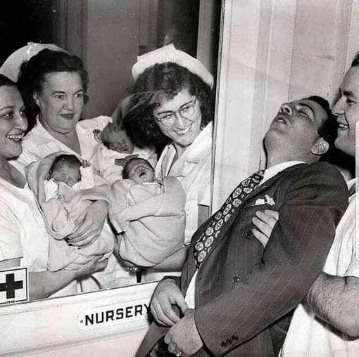 Нью-Йорк, 1946 год. Стать родителем – это всегда огромные..0