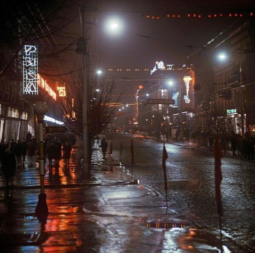 Ночь на Дерибасовской. Одесса, 1970..0
