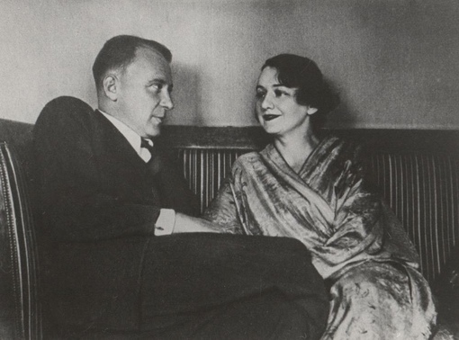 Писатель Михаил Булгаков с супругой Еленой.Москва ,1935..0