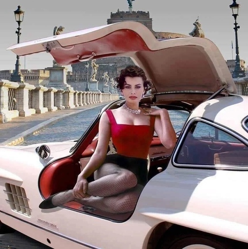 Софи Лорен и ее Mercedes-Benz 300SL Gullwing (конец 1950-х..0