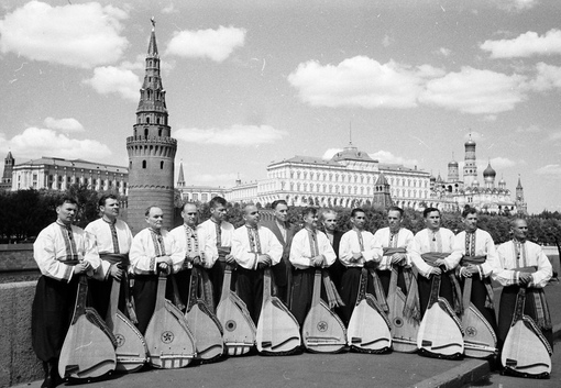 Украинские бандуристы во время гастролей в Москве, 1954..0