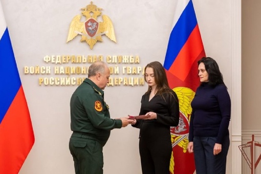 Александр Игоревич Потапов — российский офицер..2