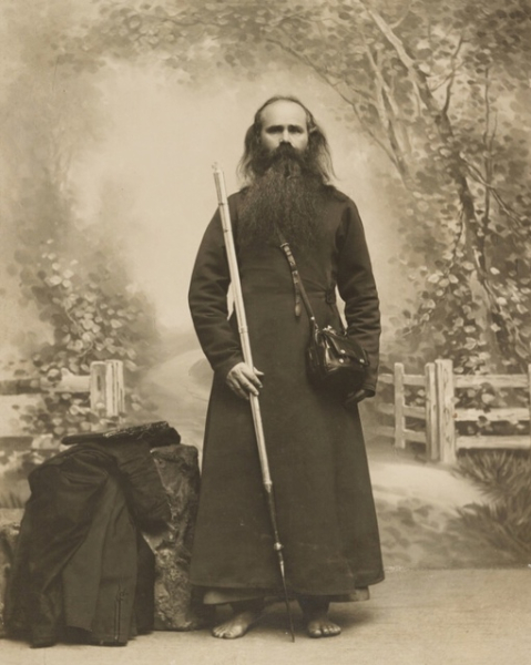 Босоногий странник Василий, 1913 год, Российская империя, фото -..0