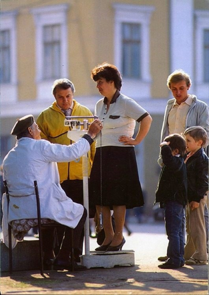 Контроль за весом на углу Одесской..0