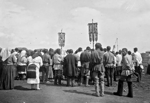 Мобилизация на войну в мордовском селе. Российская Империя,1914..5