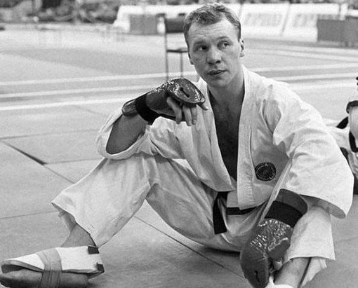 Победитель Пepвого чемпионата СССР по тхэквондо  в весовой..0