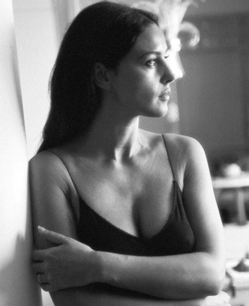 Прекрасная Моника Беллуччи на фотографиях Люка Ру, 1996..1