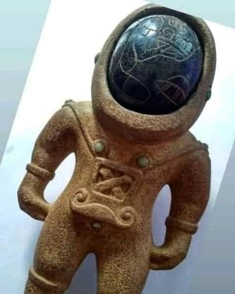 Статуэтка возрастом более 3000 тысяч лет найдена в..0
