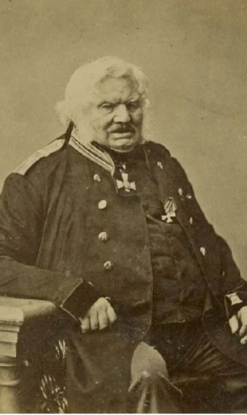 Алексей Ермолов родился 24 мая (4 июня) 1777 года в Москве. Семья была..0
